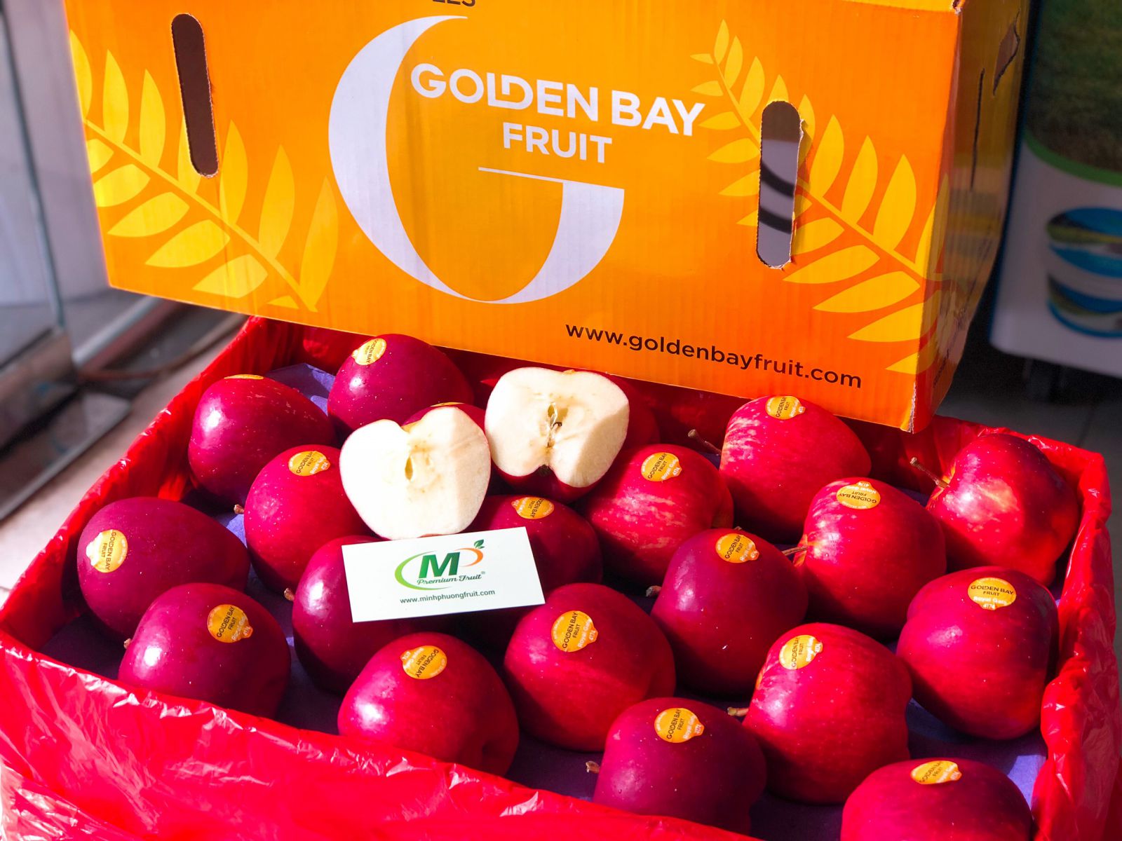 Táo Royal Gala | Goldenbay Fruit tại MP Fruit