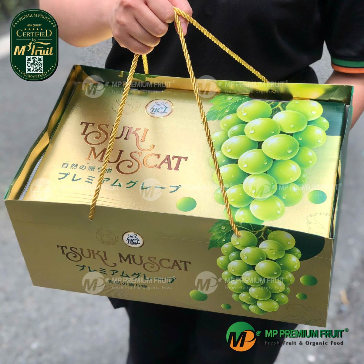 Nho Mẫu Đơn Tsuki Muscat tại MP Fruit