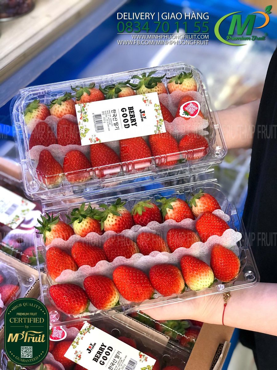 Dâu Tây Premium Hàn Quốc Hộp 350g Joy Farm tại MP Fruit