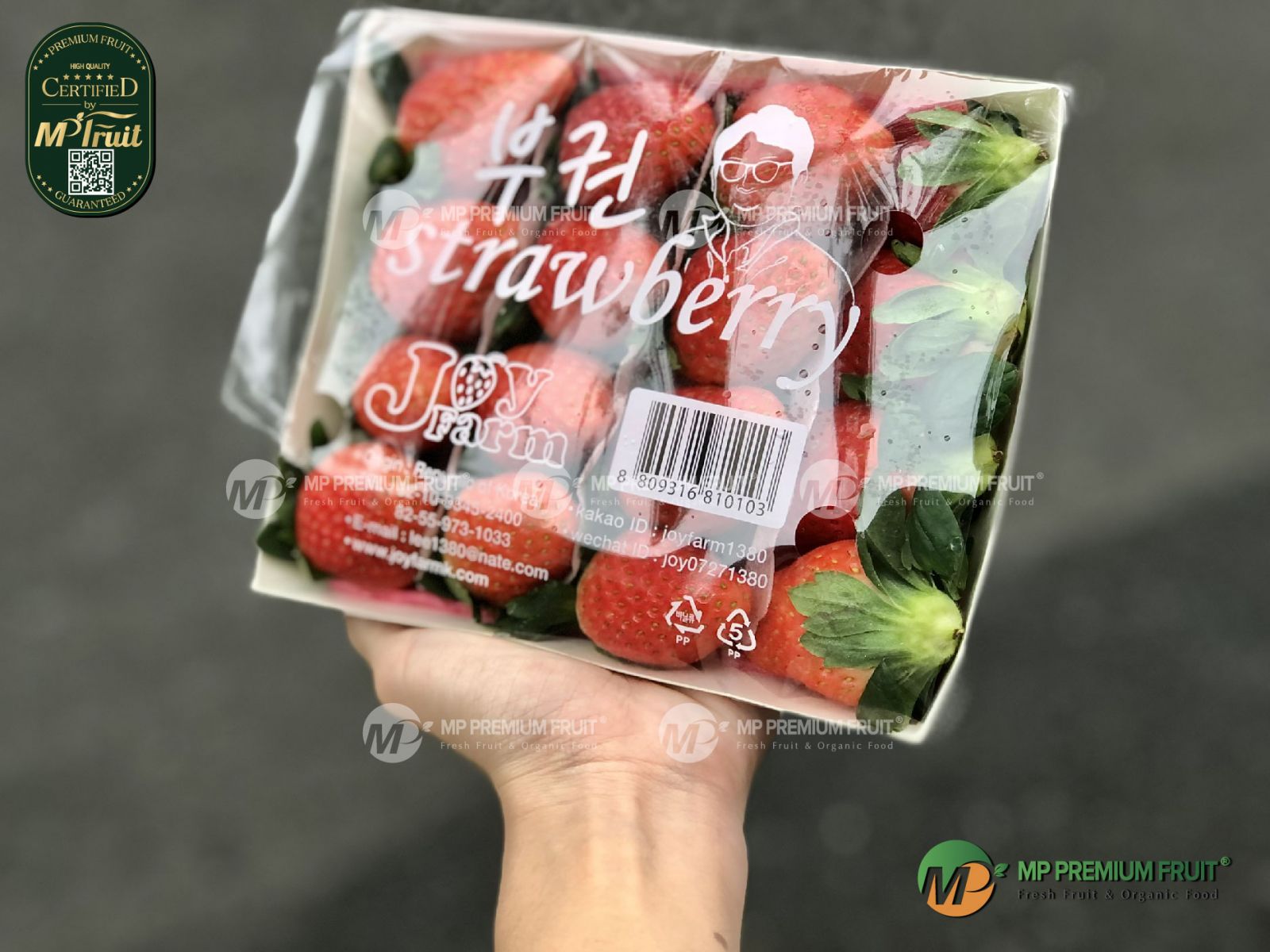 Dâu Tây Hàn Quốc Premium | Joy Farm Hộp 330g tại MP Fruit